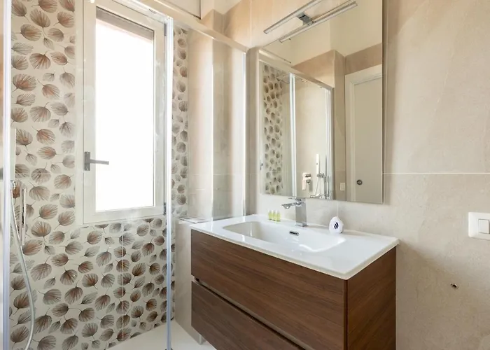 Bdc - With Parking! Apartamento Milán